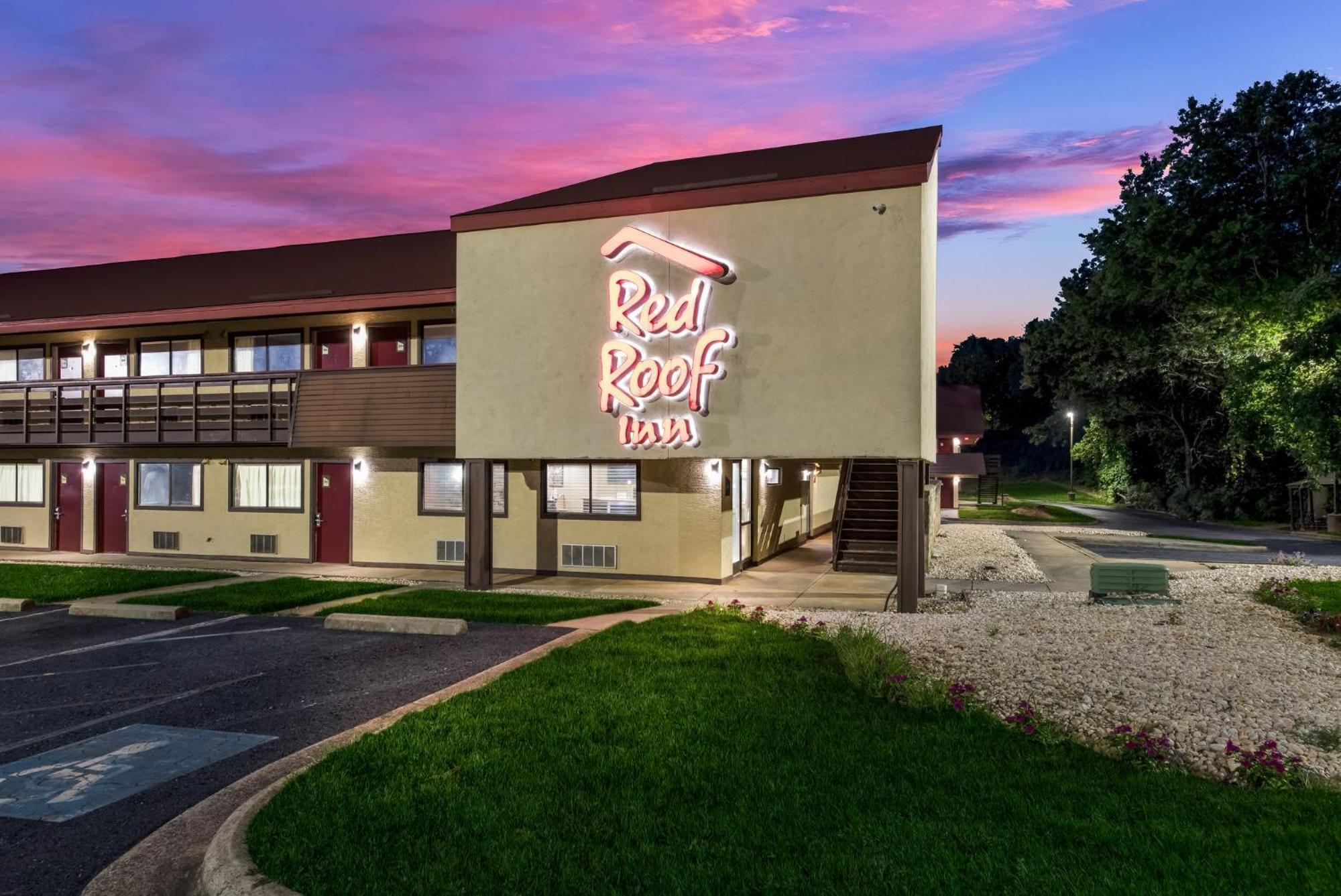Red Roof Inn Hickory Exterior foto